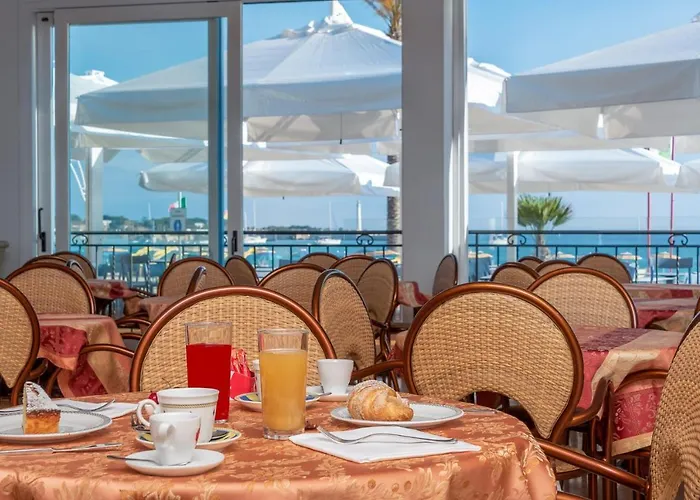 Hotel Riviera